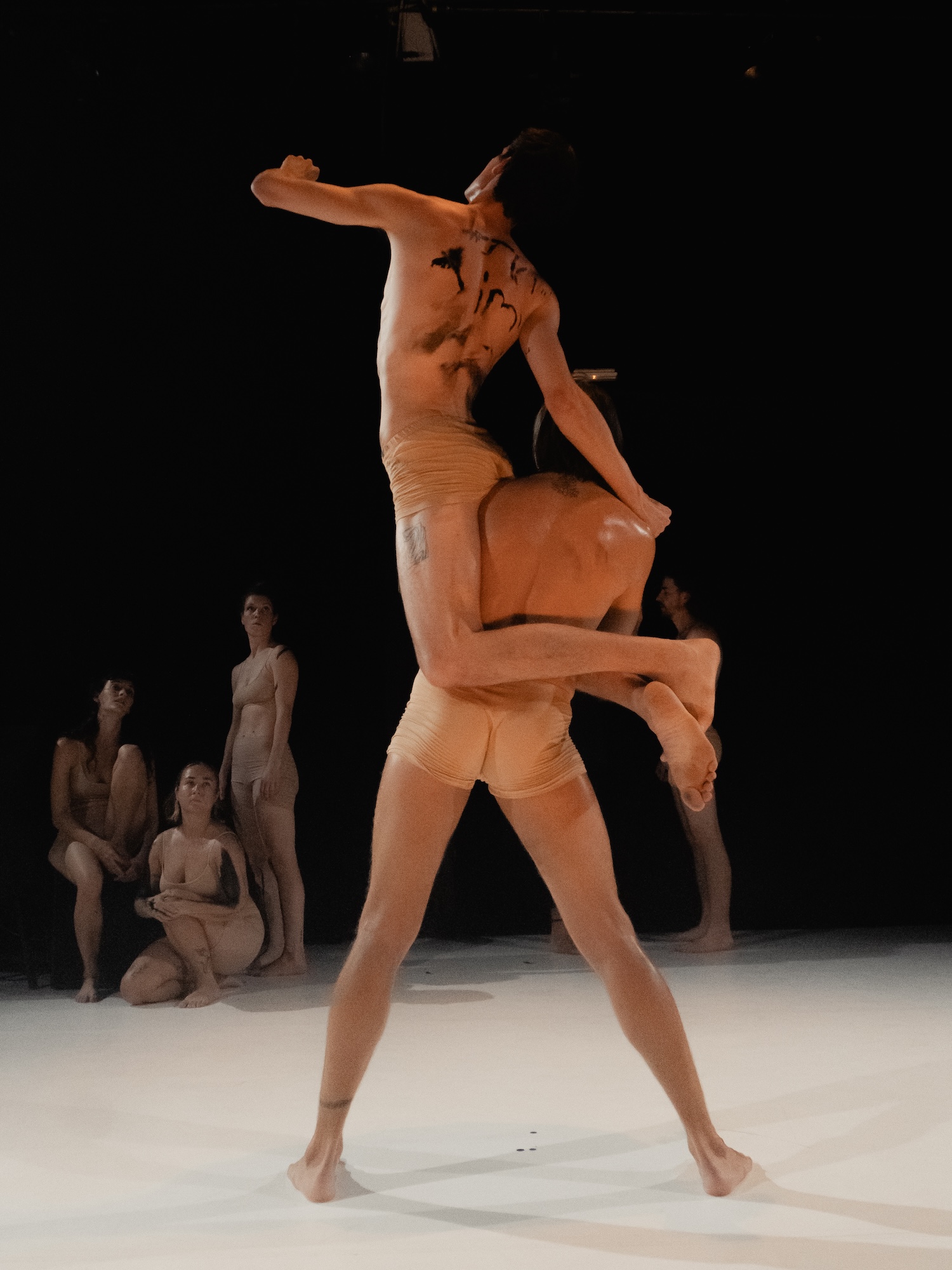 Tepy Čar - Body eXposure - RAVV Dance Company